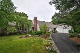 21 Grand Hill Dr, Dover, MA 02030