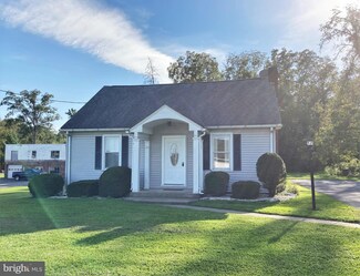 5978 William Penn Hwy, Mifflintown, PA 17059