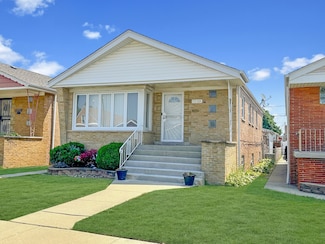7933 S Albany Ave, Chicago, IL 60652