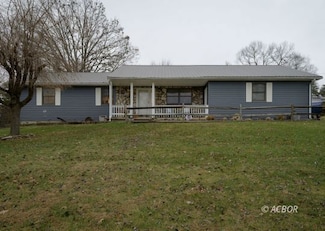243 Amby Ln, Vinton, OH 45686
