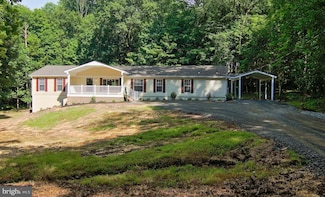 1982 Weisstown Rd, Boyertown, PA 19512