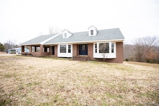 6311 W Creek Rd, Amelia Court House, VA 23002