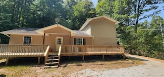 1900 Shook Cove Rd, Tuckasegee, NC 28783