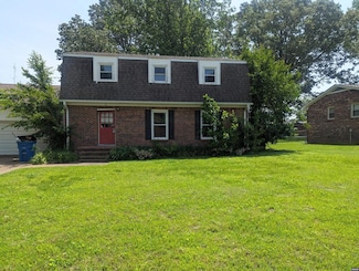 151 Cherokee Dr, Martin, TN 38237