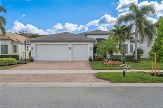 1813 Senegal Date Dr, Naples, FL 34119