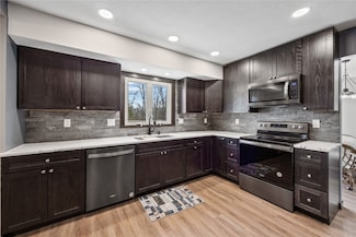 2261 Creekside Rd, Springville, IA 52336