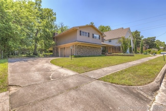 5718 E 61st Ct, Tulsa, OK 74136