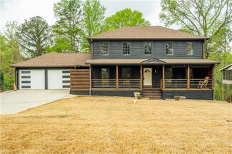 5254 Greenpoint Dr, Stone Mountain, GA 30088