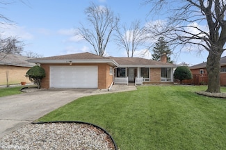 213 N Forest Ave, Mount Prospect, IL 60056