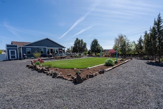 983 Foss Dr, Terrebonne, OR 97760