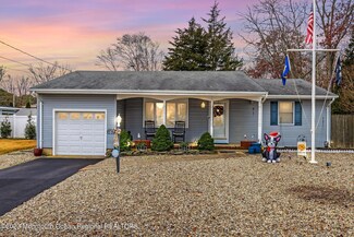 1613 Pershing Ave, Forked River, NJ 08731