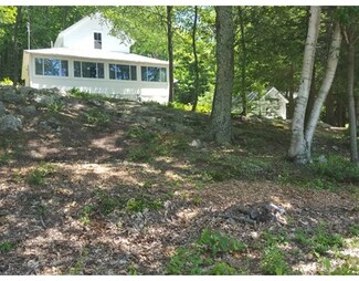 208 Norwich Lake, Huntington, MA 01050