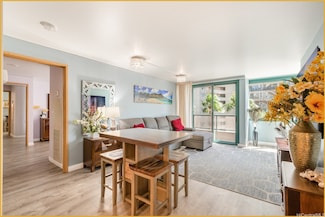 1888 Kalakaua Ave Unit 807, Honolulu, HI 96815