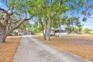 16724 Highland Ave, Montverde, FL 34756