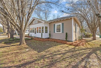 193 10th St, Cramerton, NC 28032