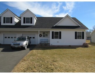 115 Elm St Unit 4A, Hatfield, MA 01038