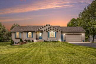 12697 Lindy Anne Ct NE Unit 2, Cedar Springs, MI 49319