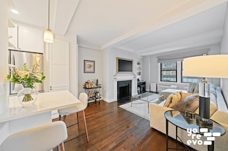 10 Mitchell Place Unit 5B, New York, NY 10017