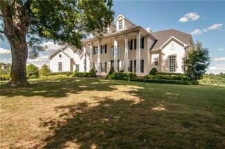 2969 Port Royal Rd, Adams, TN 37010