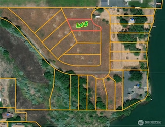 8 Valley Rd NE Unit 8, Moses Lake, WA 98837