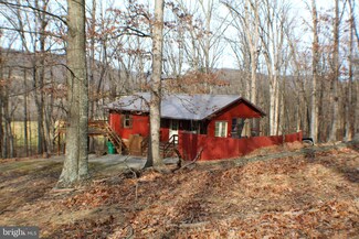 892 Easy Way, Upper Tract, WV 26866