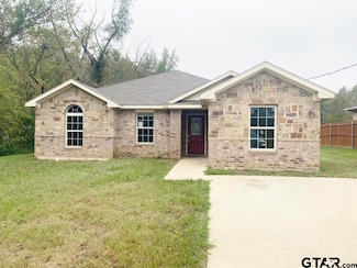 801 N Lide Ave, Mount Pleasant, TX 75455