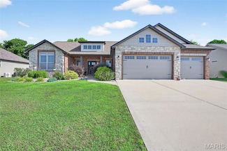 8035 Radcliffe Place, Troy, IL 62294