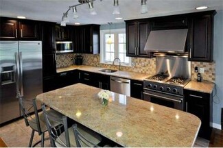 2 Kimba Ln, Sagamore Beach, MA 02562