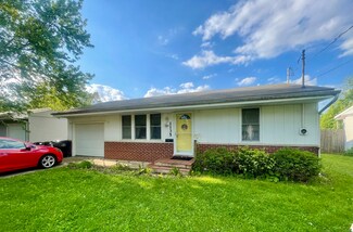 1135 Roselawn Dr, Paxton, IL 60957