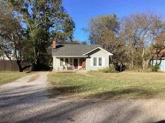 311 E Main St, Tecumseh, OK 74873