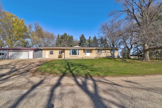 3245 260th Ave, Spencer, IA 51301