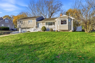 72 Three Acre Rd, Groton, CT 06340