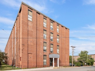 34 Newhall St Unit 412, Lowell, MA 01852