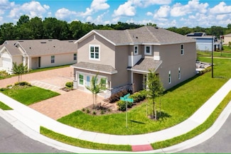 402 Cool Summer Ln, Davenport, FL 33837
