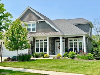10138 Brookhaven Ln, Brecksville, OH 44141