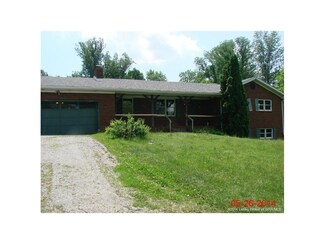 14002 New Market Rd, Marysville, IN 47141