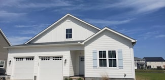 1714 Olde Farm Rd, Morehead City, NC 28557