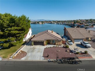 17875 Lakeview Dr, Victorville, CA 92395