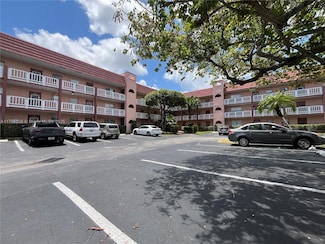 9420 Sunrise Lakes Blvd Unit 106, Sunrise, FL 33322