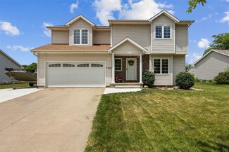 1865 Rock Island Dr, Ely, IA 52227