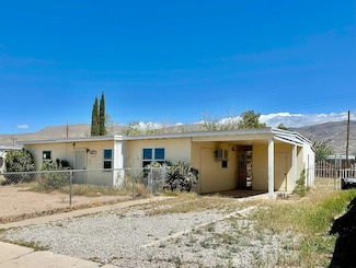 1210 Filipino Ave, Alamogordo, NM 88310