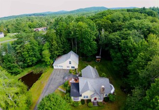 210 Oak Hill Ave, Littleton, NH 03561
