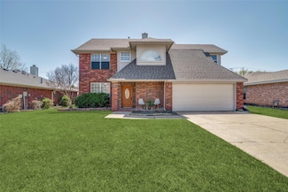 8014 Straits Dr, Rowlett, TX 75088