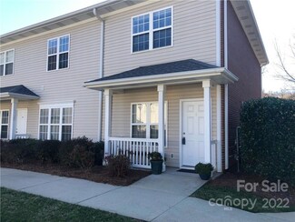 917 Shearer St, Davidson, NC 28036