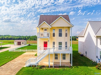 5329 Bay Village Dr, Athens, AL 35611