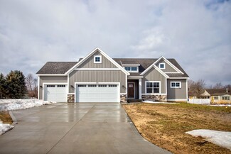 2747 Reagan Ave, Zeeland, MI 49464