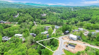 35 Olivette Crossing Pkwy Unit 72, Woodfin, NC 28804