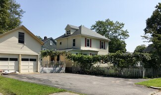 32 Monroe Ave, Worcester, MA 01602
