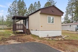 35312 N Newport Hwy Unit 246, Chattaroy, WA 99003
