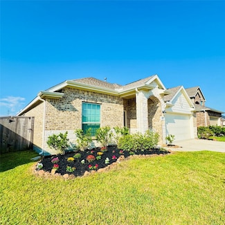 4406 Red Yucca Dr, Baytown, TX 77521